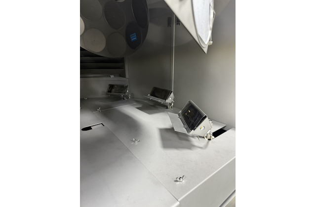 Система нагрева подложек